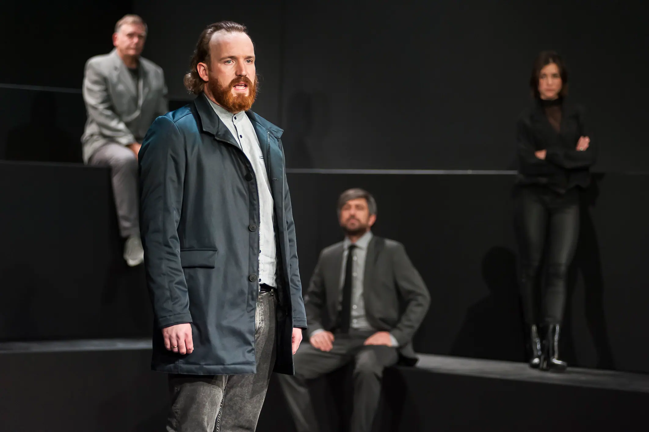 Aus dem Nichts – Theater Plauen Zwickau 2021, Szenenfoto 5 von 9
