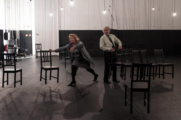 Eugène Ionesco DIE STÜHLE | Berliner Ensemble