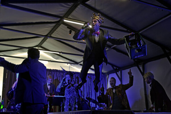 Burroughs / Waits / Wilson THE BLACK RIDER | Schlosstheater Celle